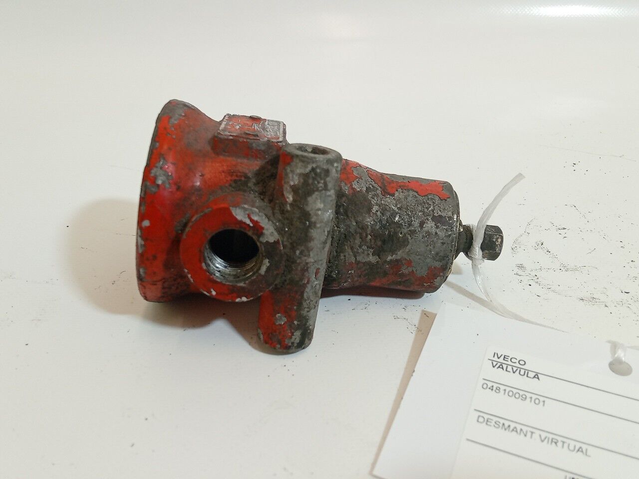 Autre pièce détachée de pneumatique VALVULA 481009101 pour camion IVECO EuroCargo I-III | 91 - 15 - Autoline