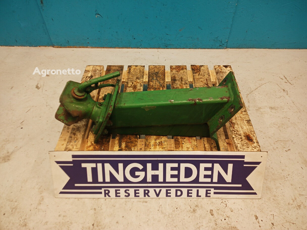 Træk bom til skærebordsvogn AZ48231 other suspension spare part for John Deere 2054 wheel tractor