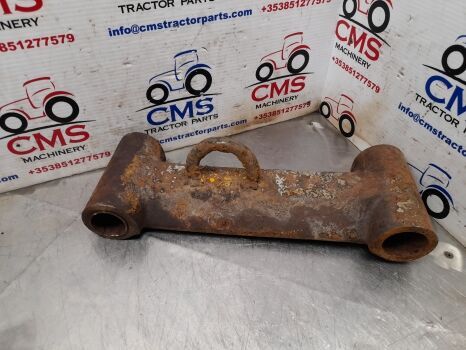 Backoe Loader Tipping Link 106/12100 JCB 3c, 3cx Backoe Loader Tipping Link 106/12100 pour tractopelle JCB 3c, 3cx - Machineryline