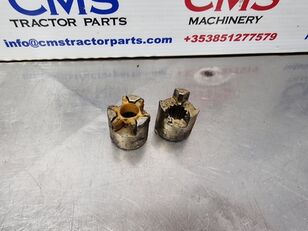 Massey Ferguson MF698T ホイールトラクターのためのSteering Coupling 1680354m2 Massey Ferguson 698t, 675, 690, 1004, Steering Coupling 1680354m2 1680354M2