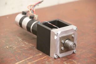 HD Harmonic Drive RH-8-3006-T-SP pramoninės įrangos