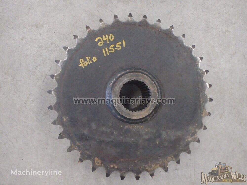 ENGRANE DE RUEDA MOTRIZ KV17023 other transmission spare part for John Deere 240 skid steer