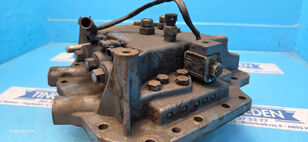 بيع قطعة غيار أخرى في ناقل الحركة Dæksel لـ جرار بعجلات Ford 8340 - صورة 11 | Agroline AE قطعة غيار أخرى في ناقل الحركة Dæksel لـ جرار بعجلات Ford 8340 | صورة 11 - Agroline