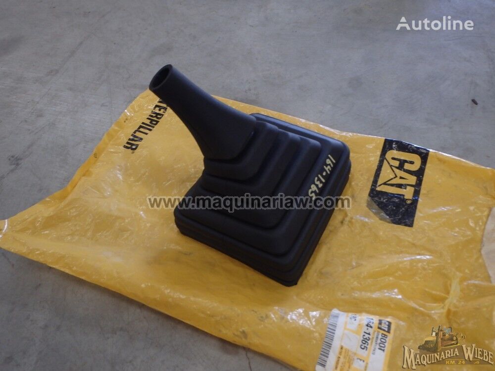 FUNDA (BOTA) Boot 164-1365 для экскаватора-погрузчика Caterpillar  420D, 442D, 432D, 424B, 428D, 430D, 416