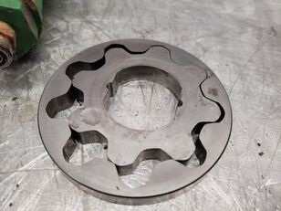 John Deere 6100, 6200, 6300, 6400 Charge Pump 4398874, Al154091, Al82919 4398874 pour tracteur &agrave; roues