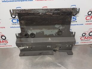 Massey Ferguson 5612, 5611, 5613, Front Axle Shield 4381493M3 pour tracteur &agrave; roues MF 5612