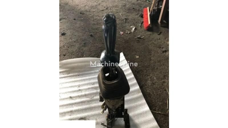 Joystick hidráulico para Liebherr L584 cargadora de ruedas - Machineryline