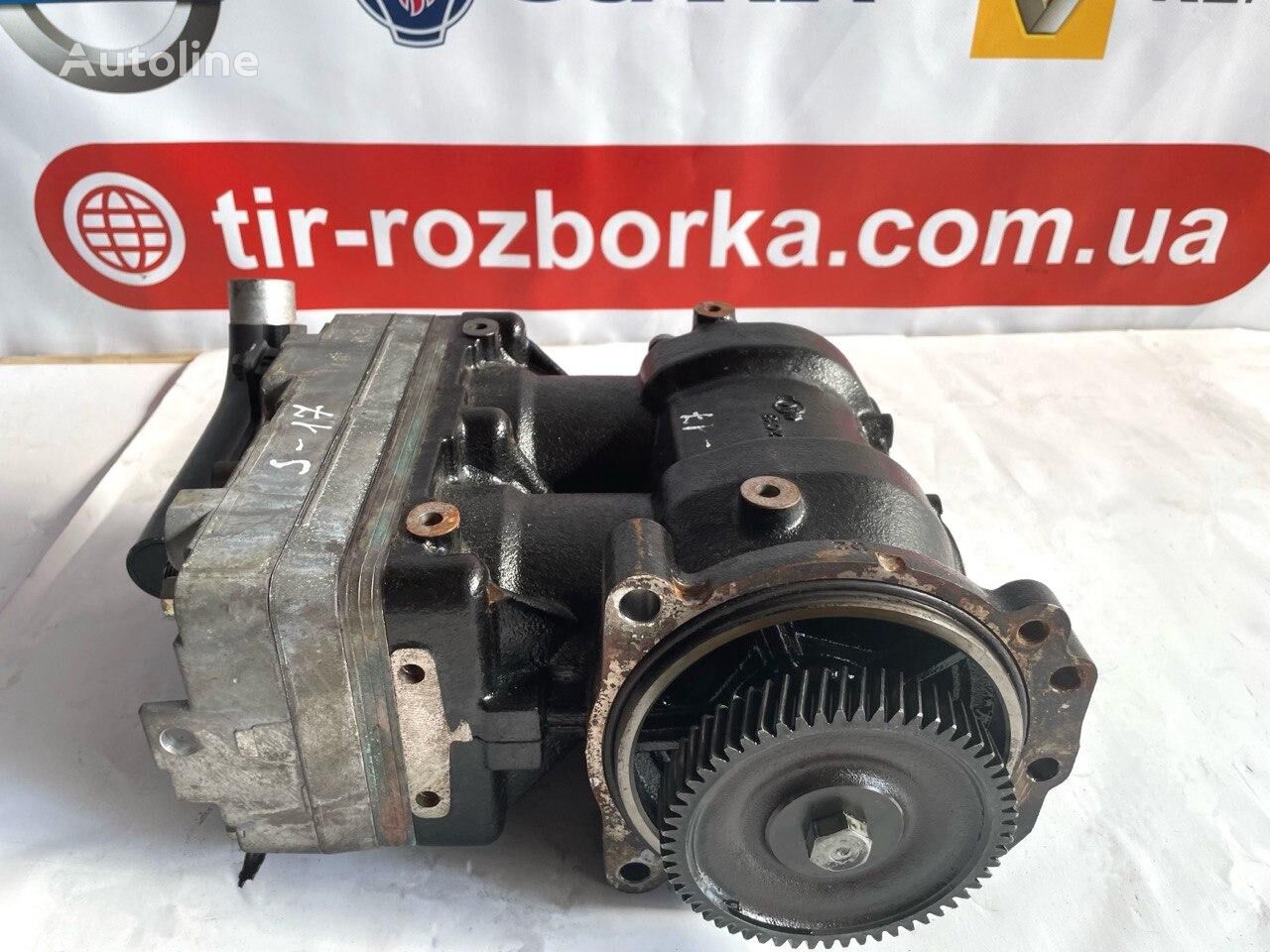 Knorr-Bremse Kompresor LK4949 SCANIA P/G/R/T DC13.124/DC13.147 pneumatic compressor for Scania  P/G/R/T  truck tractor