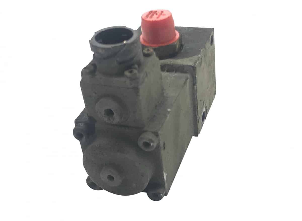 supapă pneumatică 1439973-14 pentru camion Scania