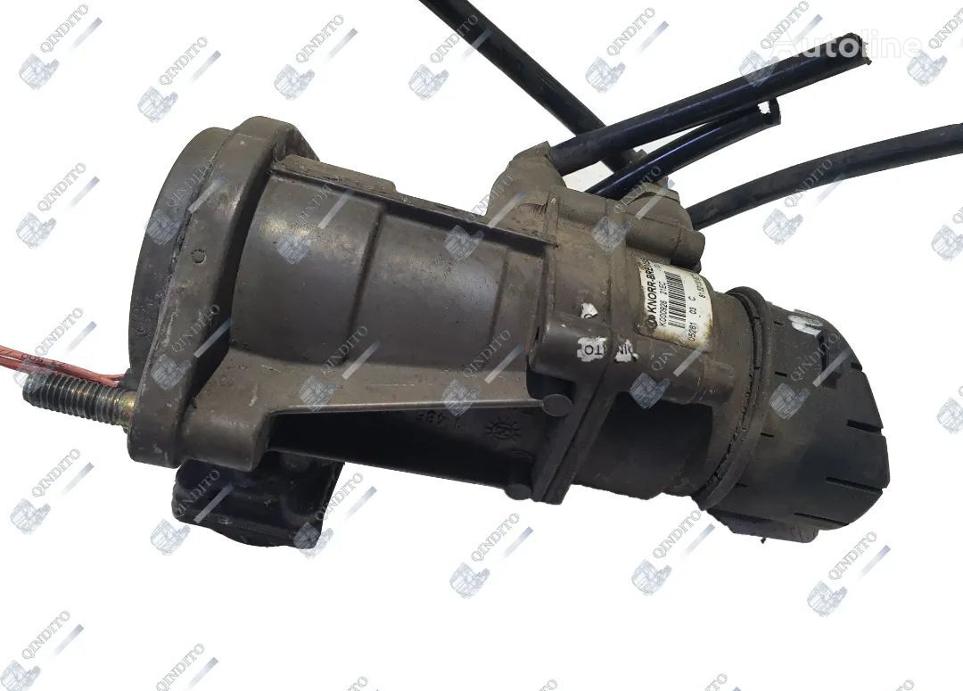 GLÓWNY ZAWÓR HAMULCA ZASADNICZEGO 81521306275 pneumatic valve for MAN truck tractor