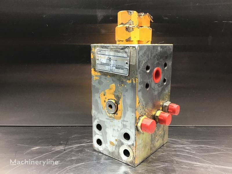 Liebherr 7017724 pneumatic valve for Liebherr R312/R900 Li/R902 KHD ENGINE/R902 Li excavator