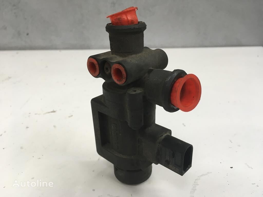 Mercedes-Benz Magneetventiel A pneumatic valve for Mercedes-Benz MP4 truck