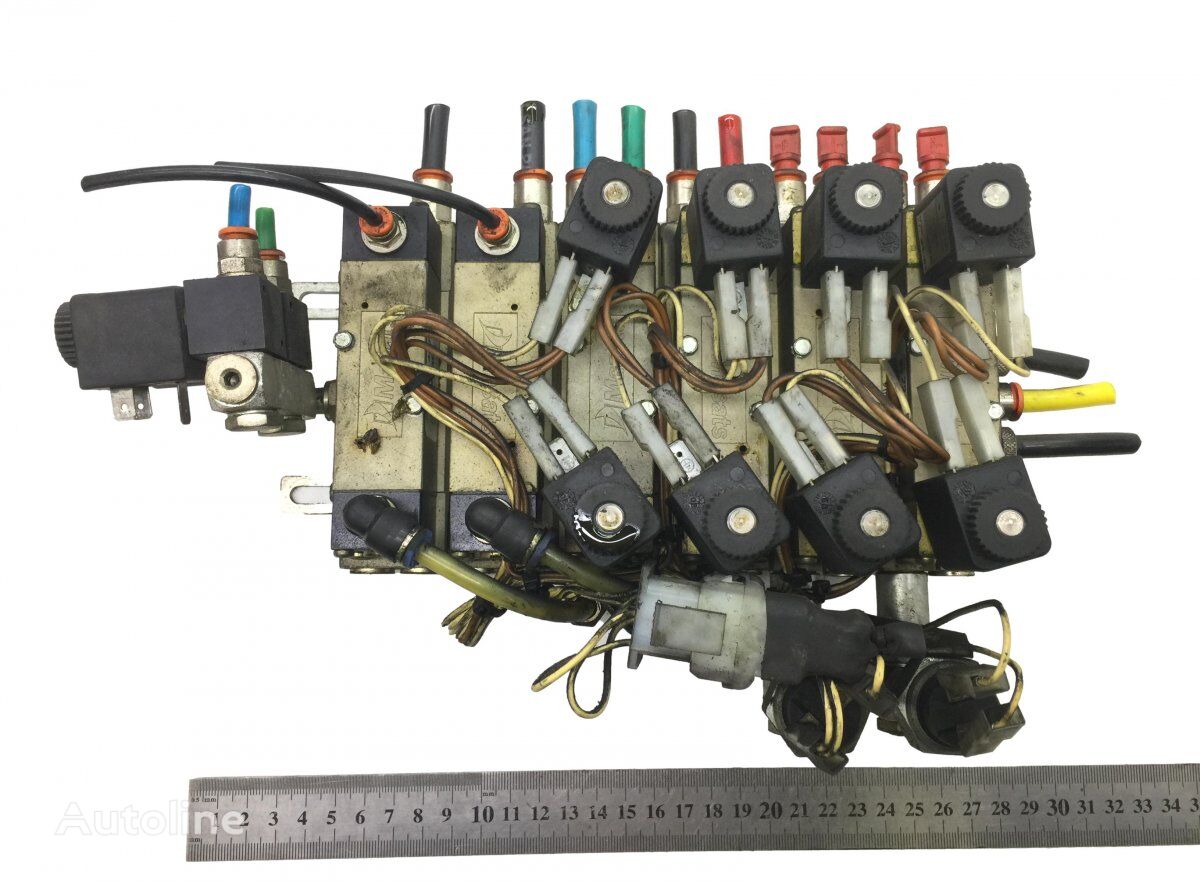 Scania K-series (01.04-) 052114DV pneumatic valve for Scania K,N,F-series bus (2006-)