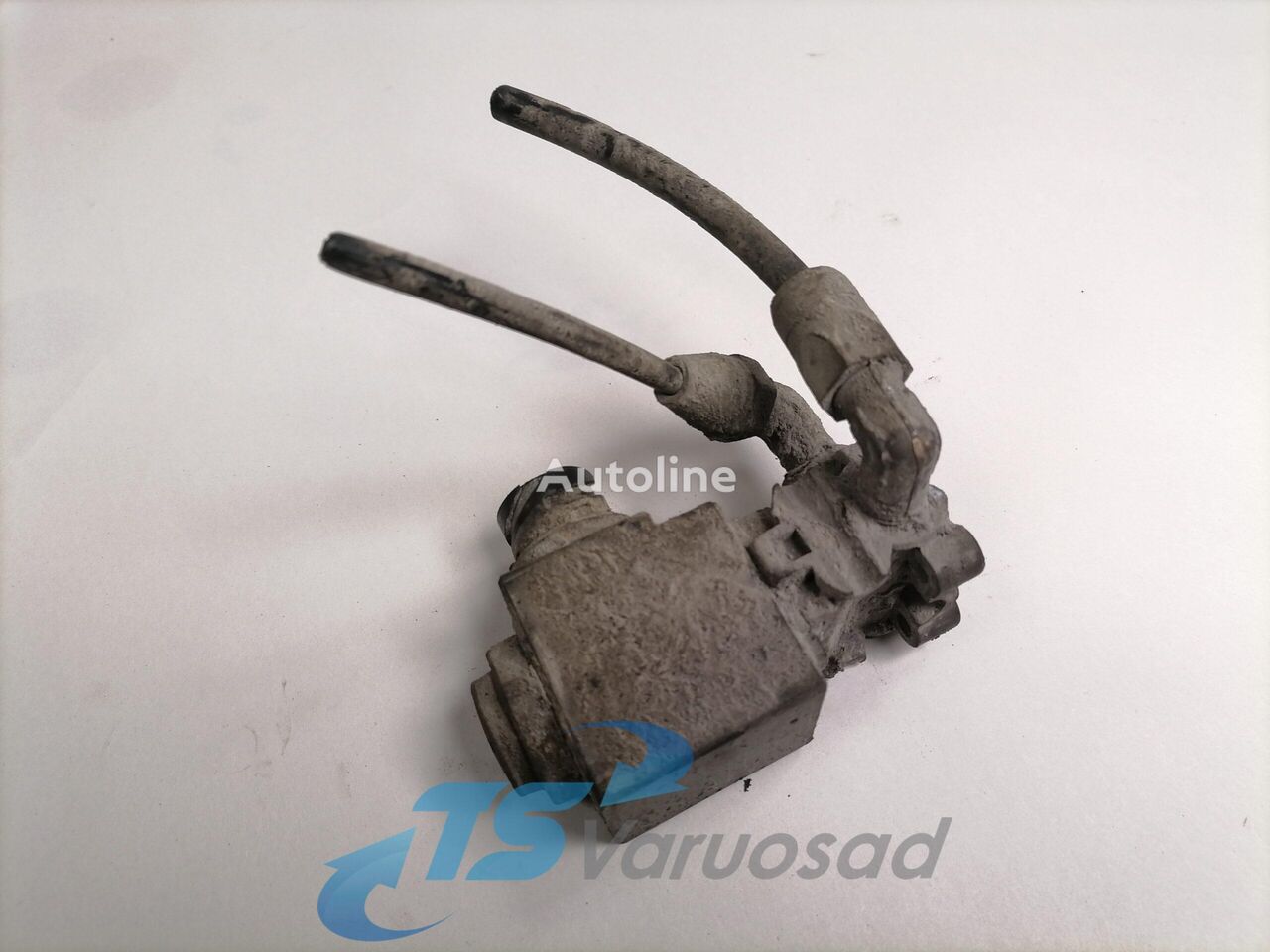 пневмоклапан Scania Solenoid valve 2038655 для тягача Scania R420