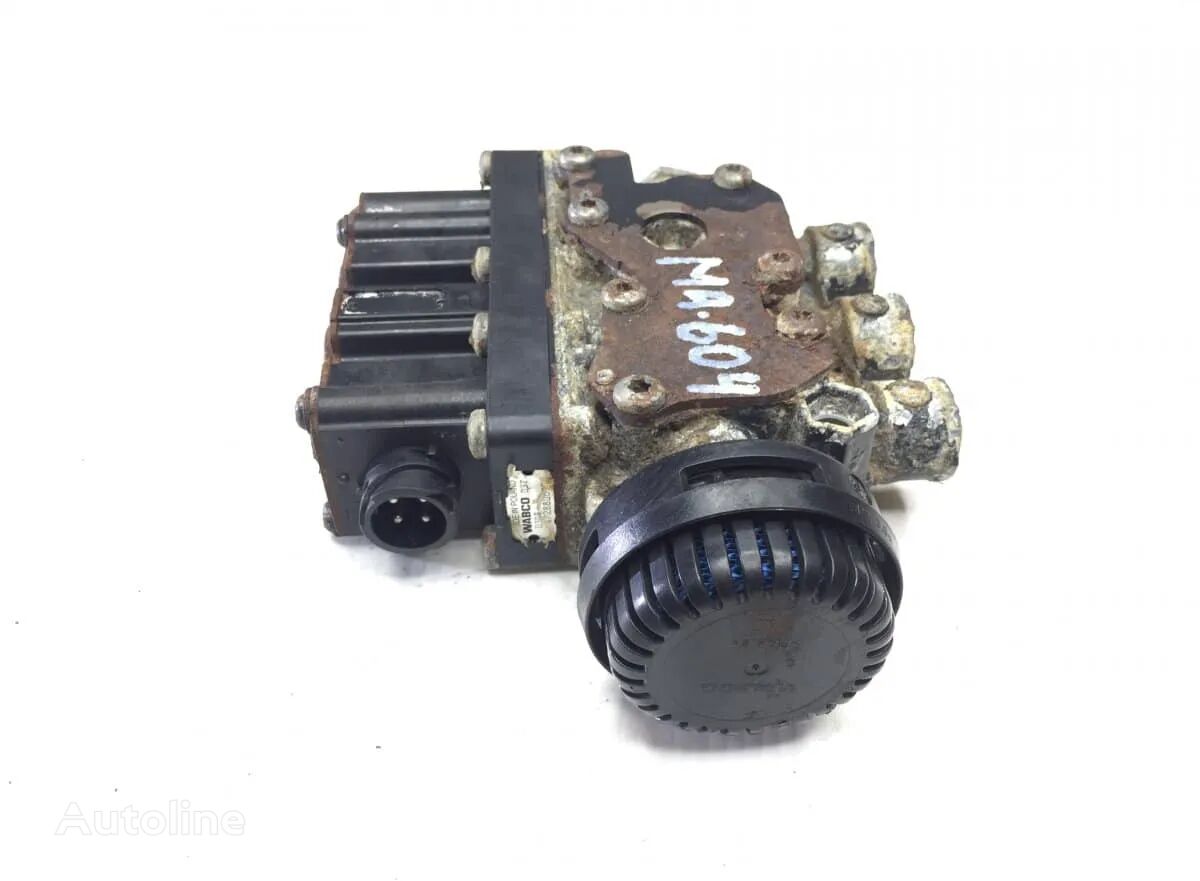 Supapă ECAS pneumatic valve for MAN 8125902 – Recondiționată truck