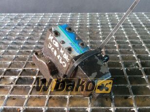 Vickers DG4V3S-02-156600 pneumatic valve for JCB JS130 excavator