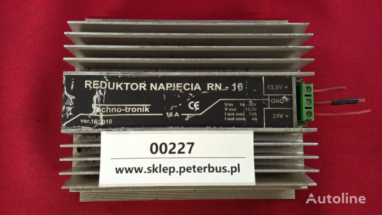 ترانسفورماتور ولتاژ Reduktor napięcia RN-16 Techno-Tronik برای اتوبوس