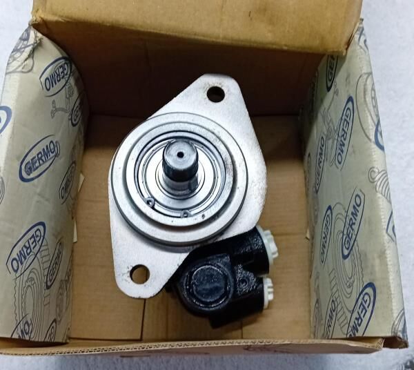 pompe de direction assistée 7673955211 pour camion Volvo