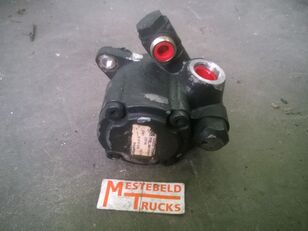 pompa power steering untuk tractor head MAN L2000