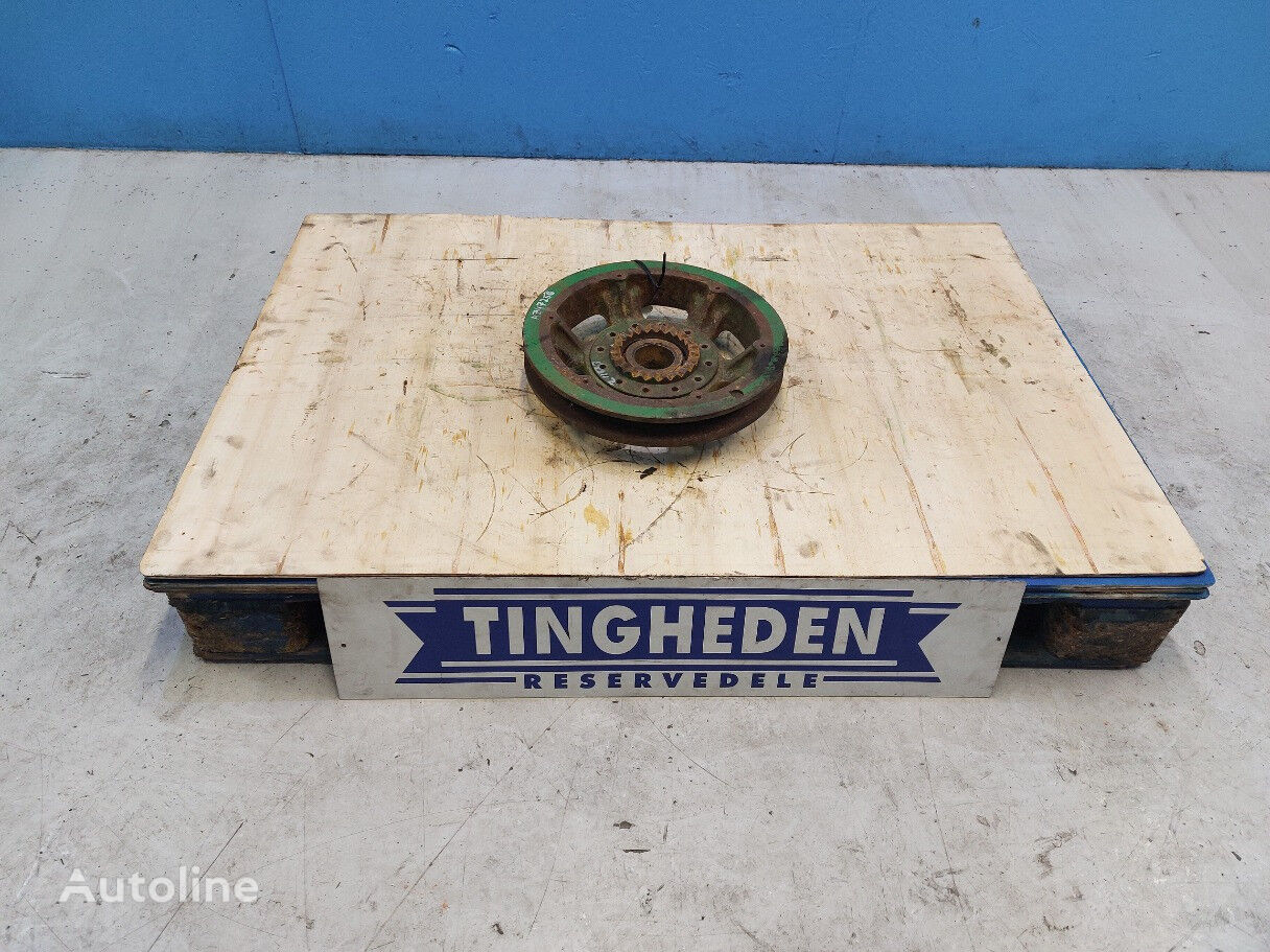 John Deere 2054,2056,2058 poelie voor John Deere John Deere Type:2054