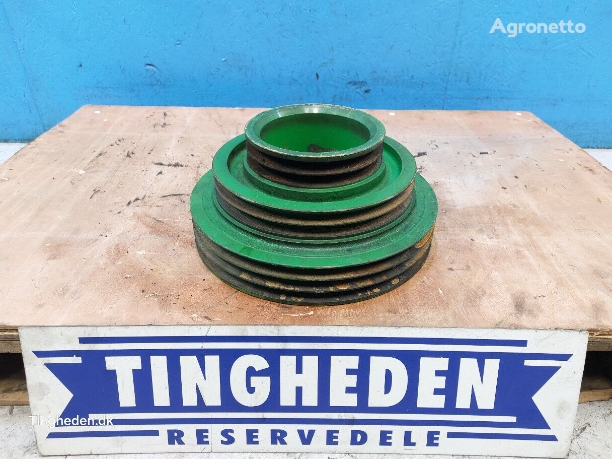 John Deere T660I pulley for John Deere John Deere T660I grain harvester