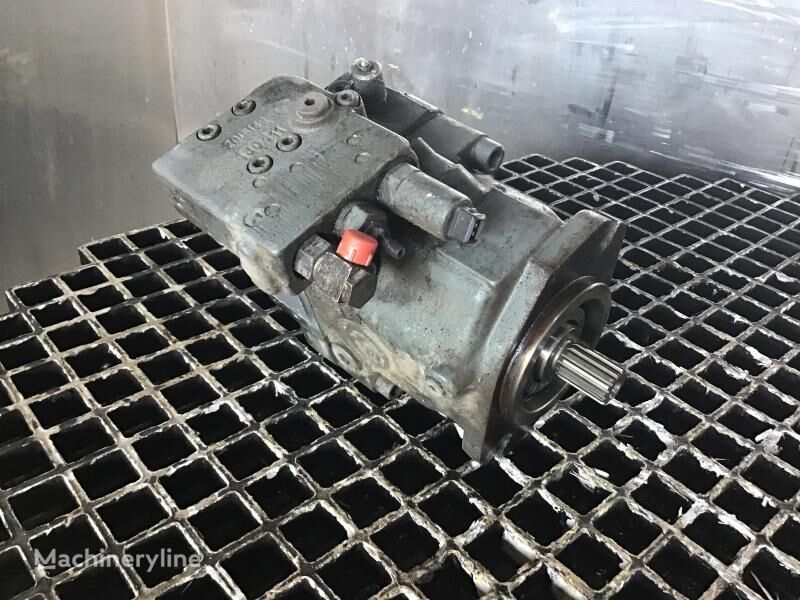 Liebherr Fan Drive Pump 10215935 pomp aandrijving voor Liebherr R964C graafmachine - Machineryline