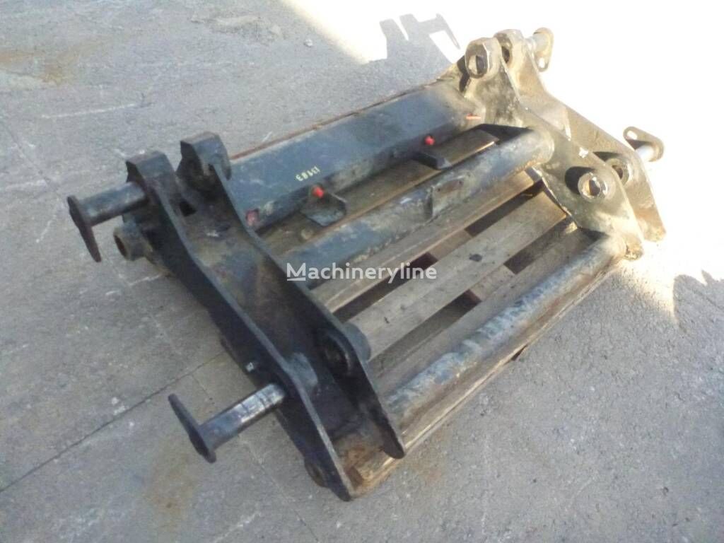 quick coupler untuk backhoe loader Huddig 1260