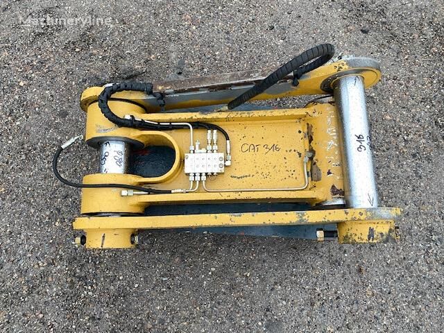 attache rapide pour excavateur Caterpillar 316