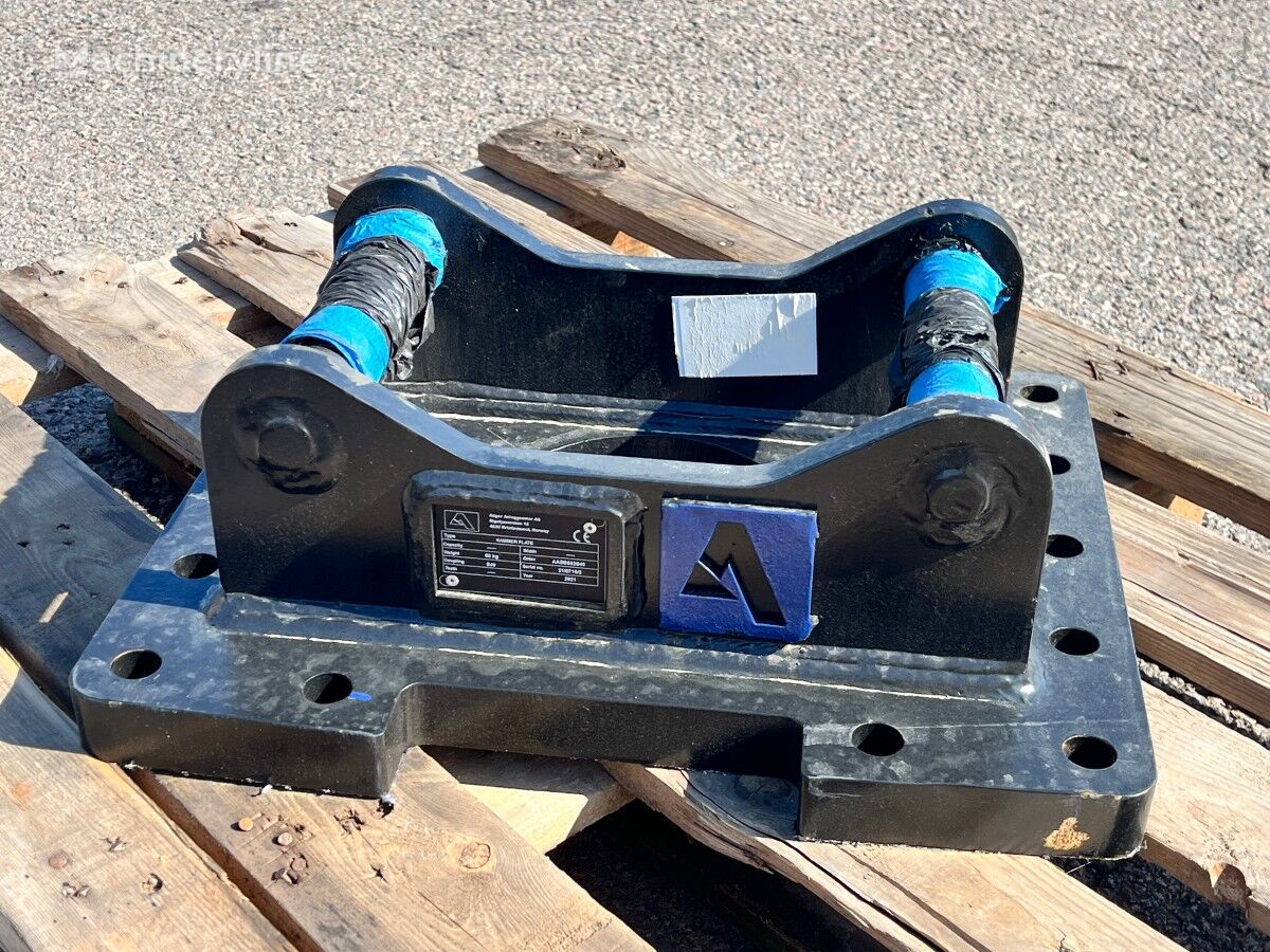 Andre Feste S40 quick coupler for construction equipment