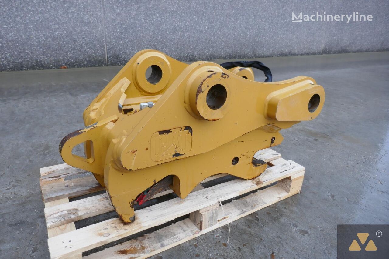 Caterpillar 315   quick coupler