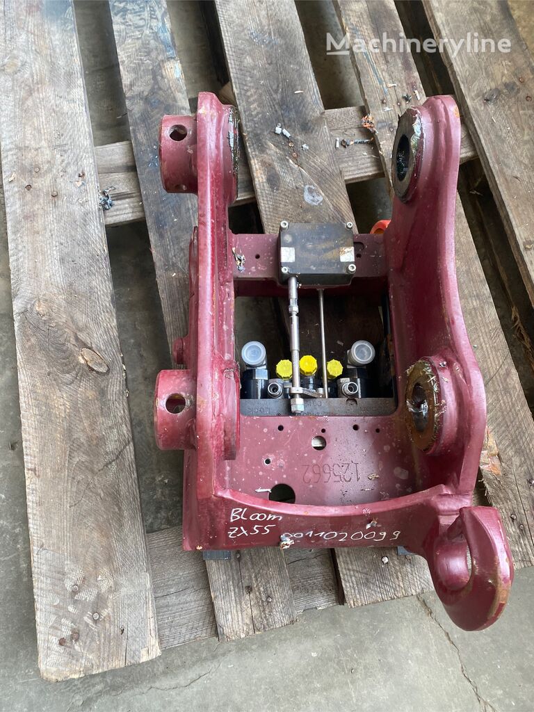 quick coupler OilQuick OQ40-5 untuk excavator