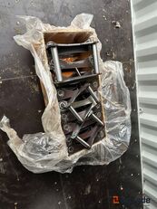 S40 brza spojnica za građevinske ma&scaron;ine