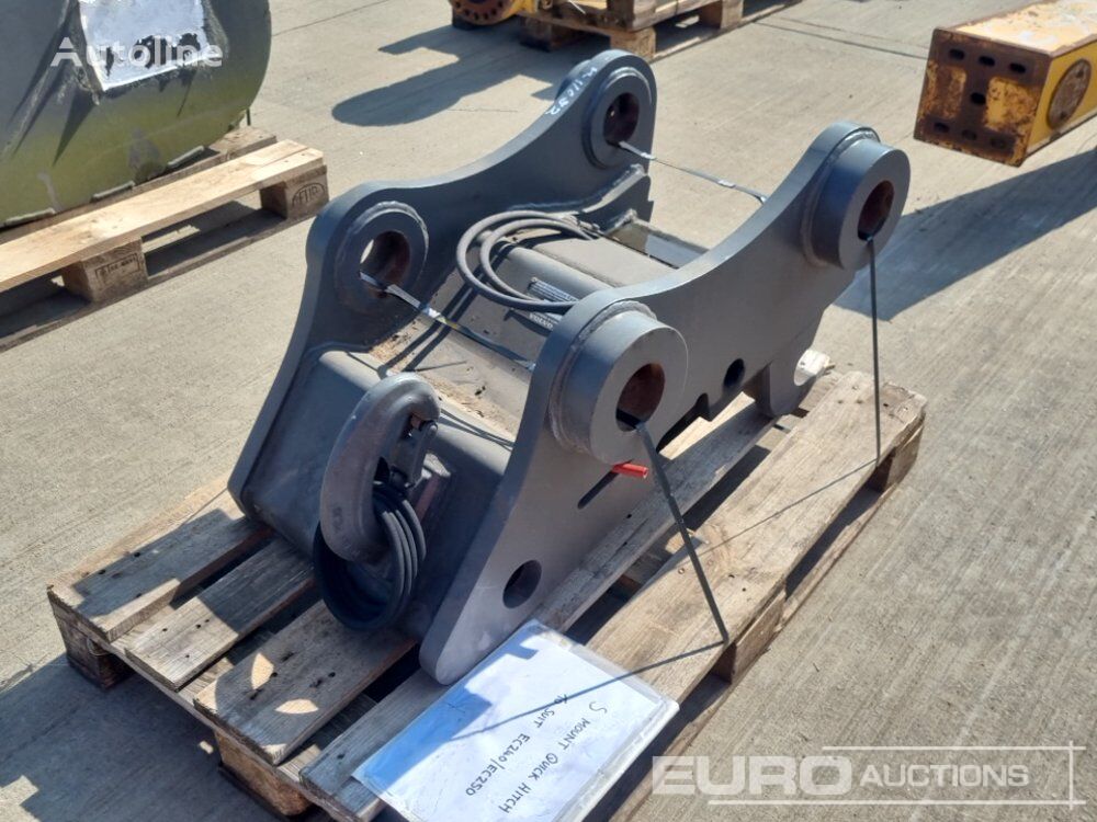 attacco rapido Volvo S Mount Hydraulic QH 90mm Pin to suit 30 Ton Excavator