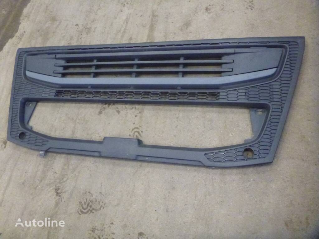 84086799 radiator grille for Volvo FM truck