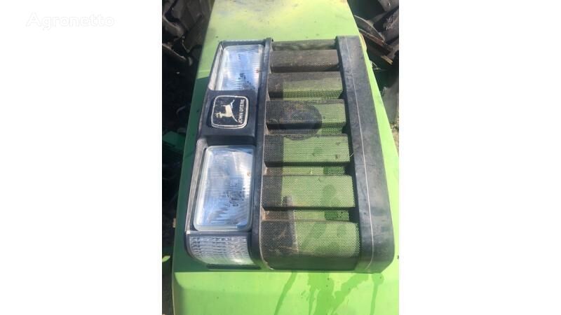 calandre pour tracteur à roues John Deere 6000 , 6010