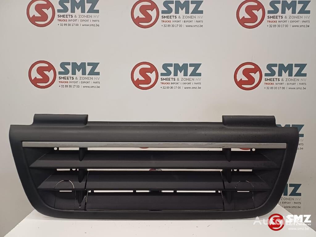 Продажба на радиаторна решетка DAF Occ radiatorgrille 1784453 за камион | Autoline BG Радиаторна решетка DAF Occ radiatorgrille 1784453 за камион - Autoline
