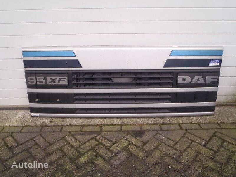 DAF XF 95 1309400 GRILLE EURO 2 1309400 radiator grille for DAF 95 XF truck - Autoline