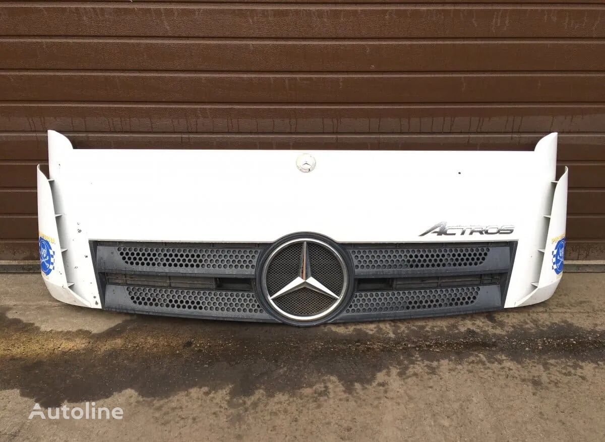 شبكة المبرد Grilă centrală لـ الشاحنات Mercedes-Benz Actros A9607500309 / A9607500318 / A9607511030 / A9607511130 / A9607501467 / A9607501167