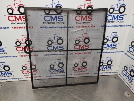 John Deere 6145R pyörätraktori John Deere 6145r, 6r Series, Radiator Screen L205276 L205276 jäähdyttimen säleikkö - Agroline