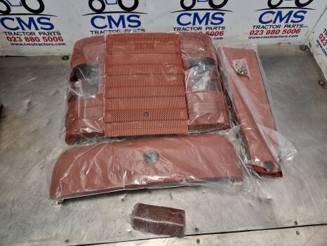 Massey Ferguson 135, 145, Front Radiator Grill, Grille 194236m2, 1861365m91 194236M2 radiator grille for tractor - Agroline