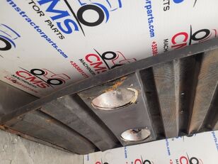 решетка радиатора Massey Ferguson 690, 698, 699, 265, 275 Front Grille 682342m91, 1682950m91