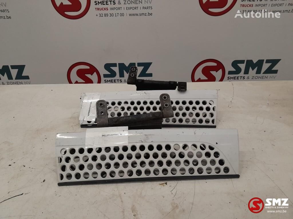 gril radiator Mercedes-Benz Occ set radiatorgrille + opstap links en rechts Me untuk truk