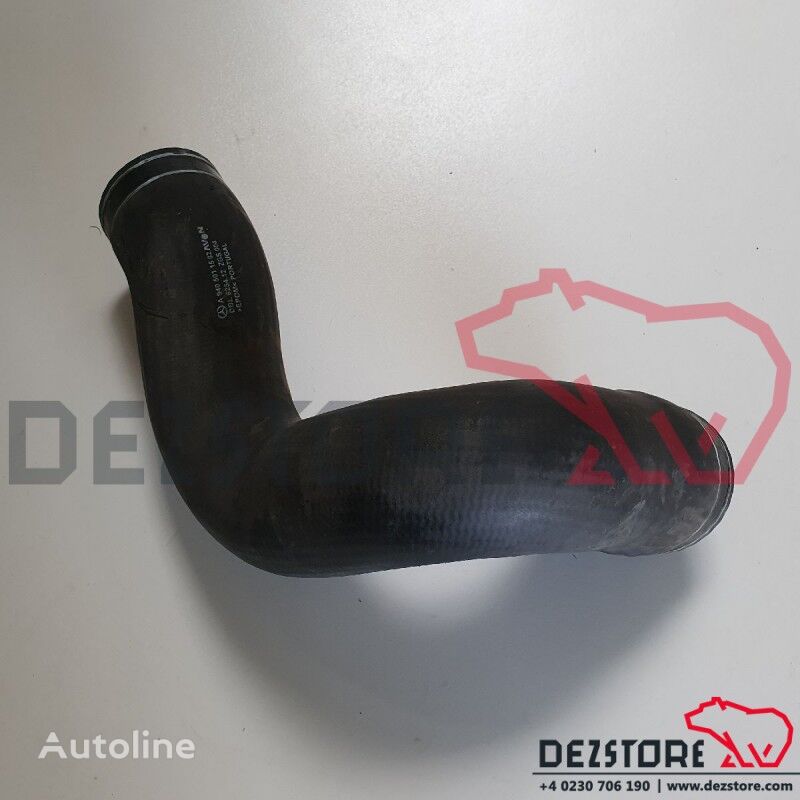 durite de radiateur A9405011582 pour tracteur routier Mercedes-Benz AXOR