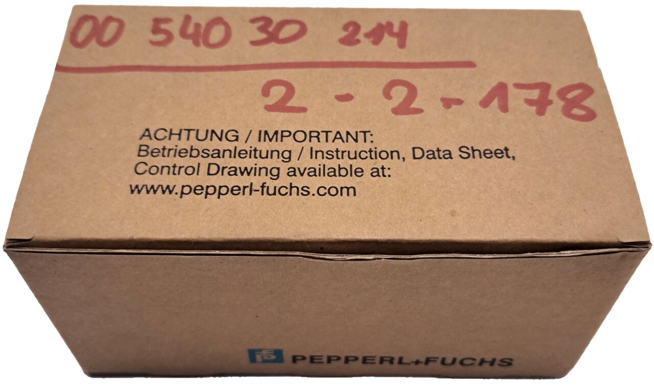 Pepperl+Fuchs WE 77/ED-2 relay for industrial robot - Machineryline