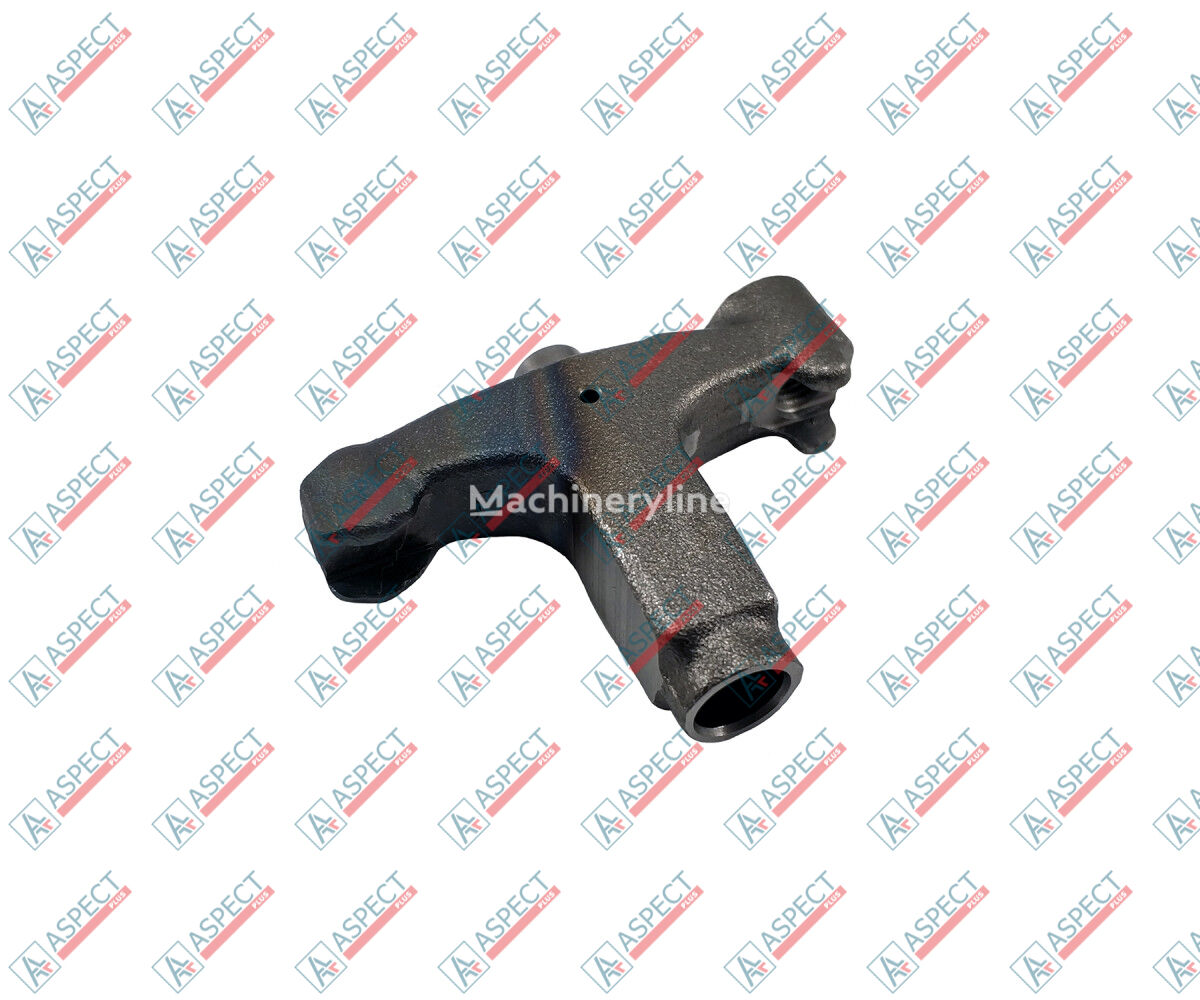 culbutor (balansier) supapă Isuzu 8943920023 pentru excavator Case CX330C