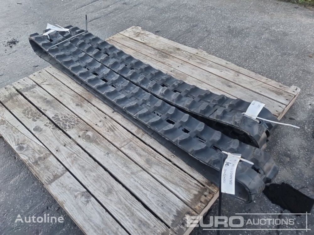 guminis vikšras 150x72x42 Rubber Tracks to suit Mini Excavator (2 of)