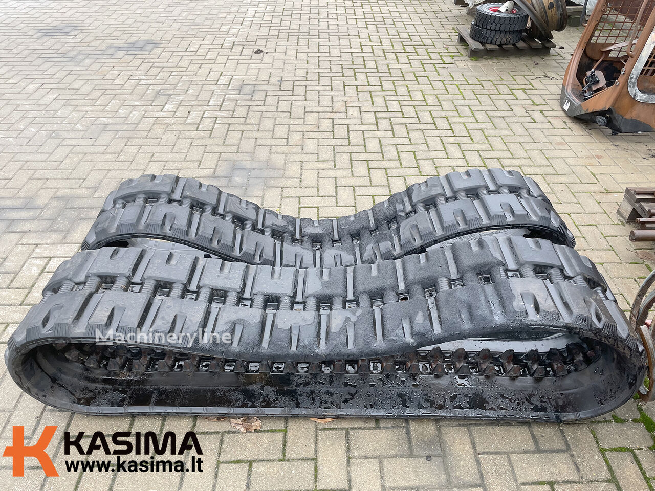 Bridgestone Premium 6685650 rubber track for Bobcat T590 skid steer