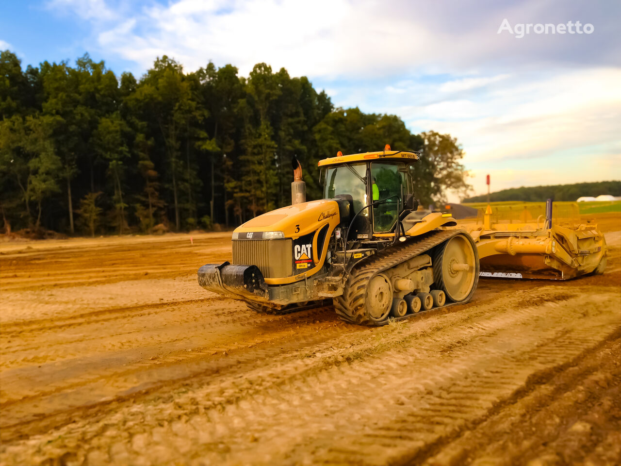 гумова гусениця Challenger STRYDER/ Bridgestone до гусеничного трактора AGCO MT800