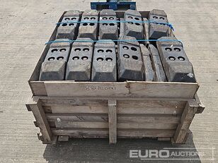 Stillage of 500mm Rubber Block Pads rubber track