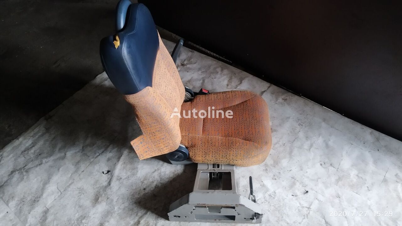 211 CDI (906.711, 906.713) asiento para Mercedes-Benz SPRINTER 3-t Minibus / passenger (906) furgoneta de pasajeros